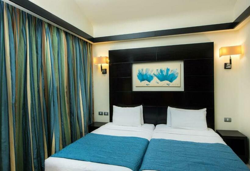 اتاق خانوادگی, Reef Oasis Blue Bay Resort & Spa