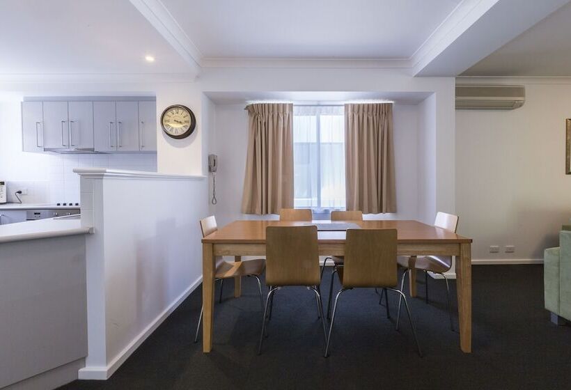 Апартаменты 2 Спальни, Leeuwin Apartments