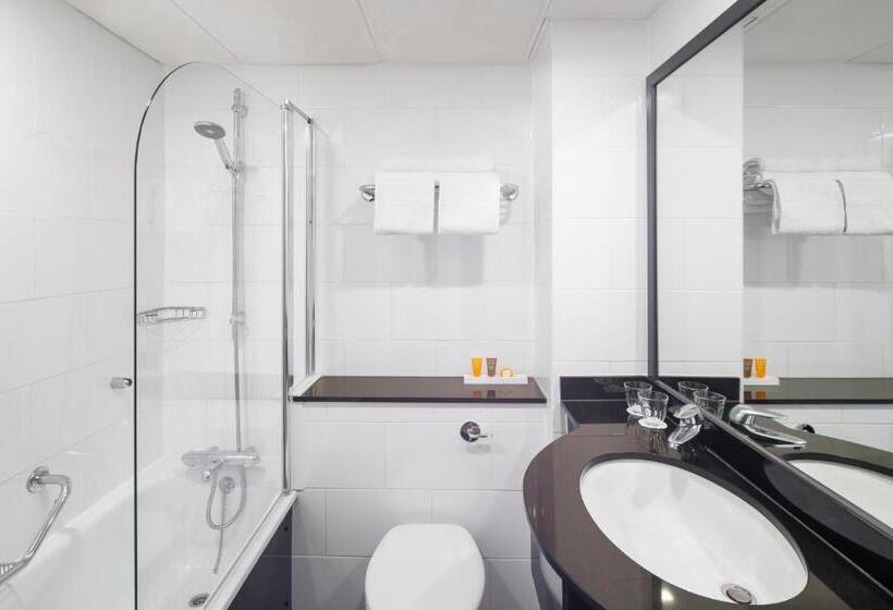 Номер Стандарт, Holiday Inn Peterborough West, An Ihg