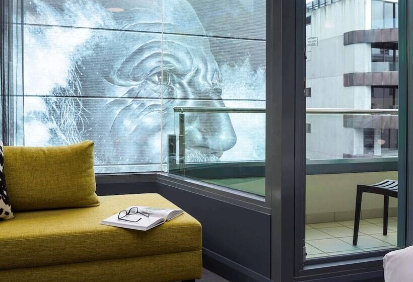 스탠다드 룸 더블 침대, Novotel Geelong