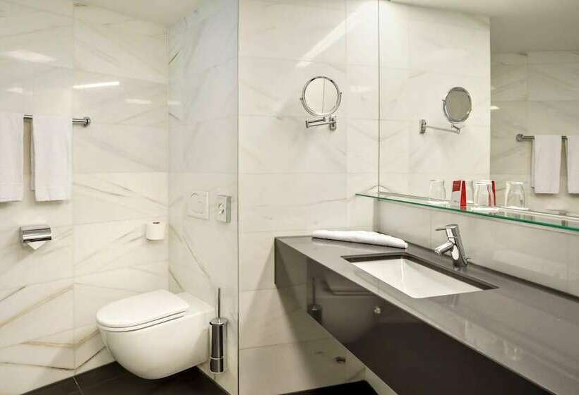 Номер Комфорт, Austria Trend Hotel Congress Innsbruck