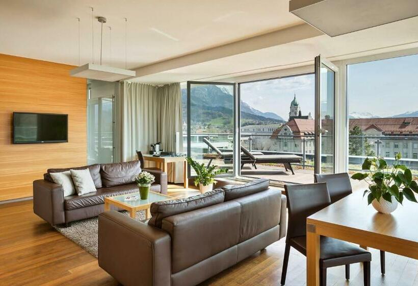 Люкс с Террасой, Austria Trend Hotel Congress Innsbruck