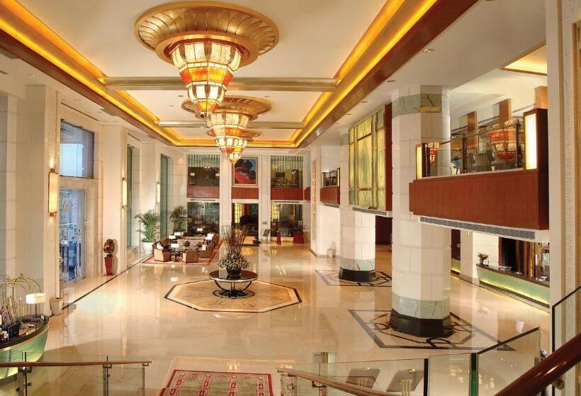اتاق سوپریور با چشم‌انداز رودخانه, Huizhou Kande International