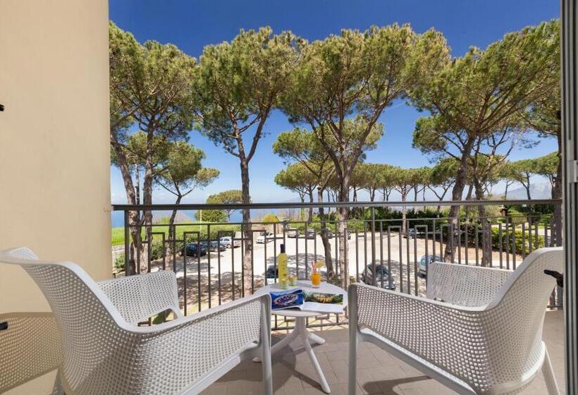 غرفة ديلوكس, O Sole Mio