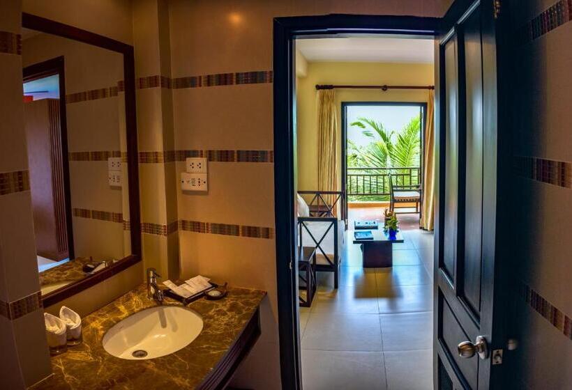 سوییت خانوادگی, Pandanus Resort
