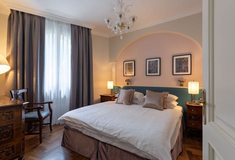 Полулюкс Вид на Озеро, Villa Del Sogno