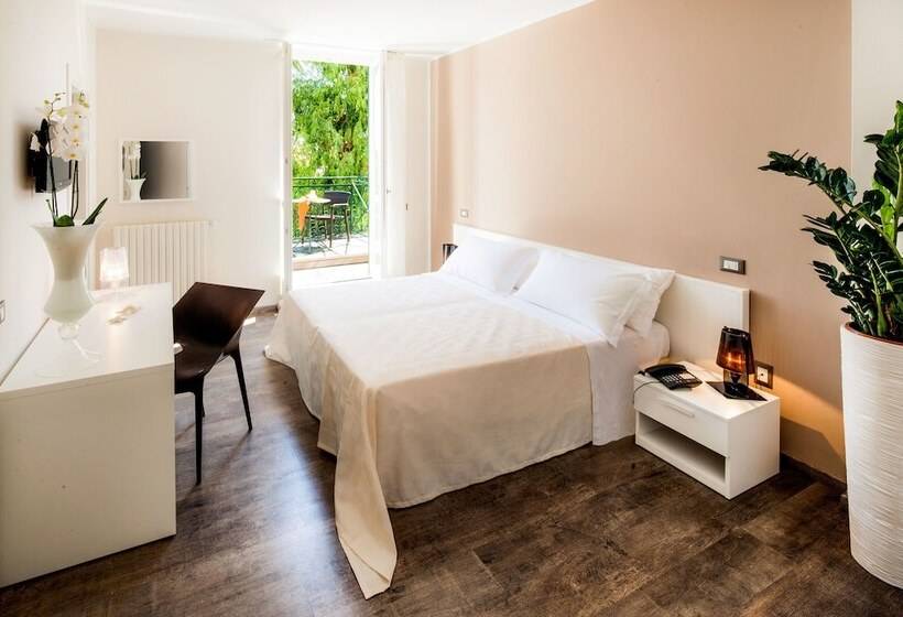 Номер Deluxe Вид на Море, Villa Sylva & Spa