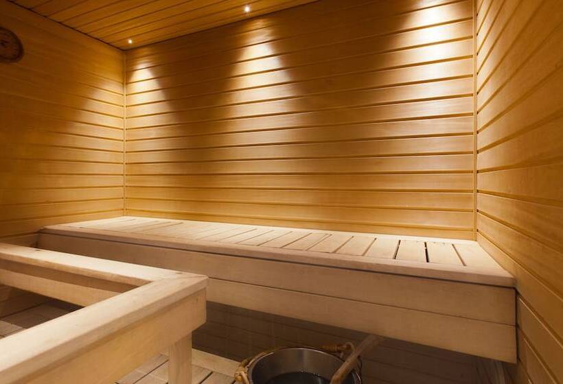 سوئیت با تخت بزرگ, Holiday Club Katinkulta
