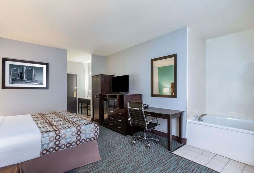 Suite Deluxe, La Quinta By Wyndham Knoxville East