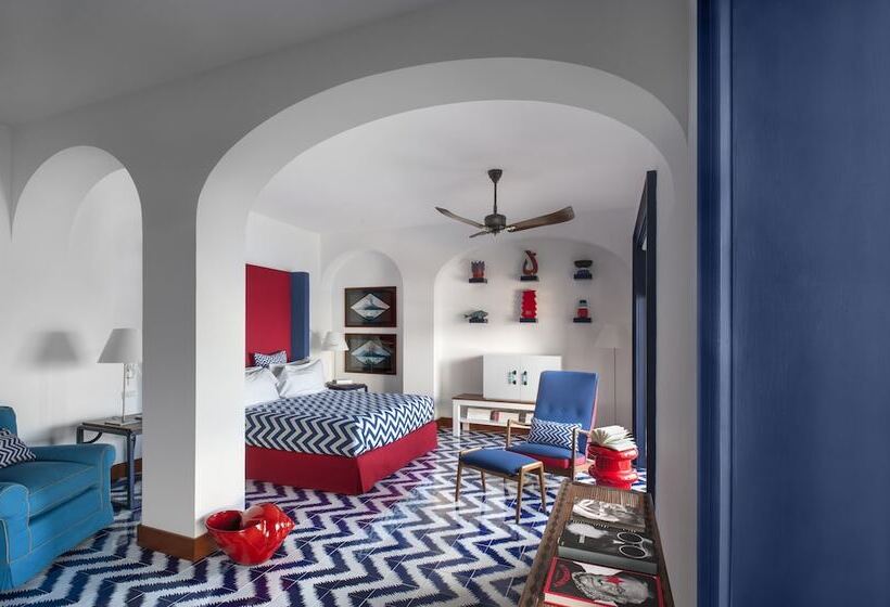 Полулюкс Вид на Море, Maison La Minervetta
