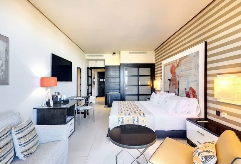 Номер Deluxe Вид на Сад, Royal Hideaway Sancti Petri