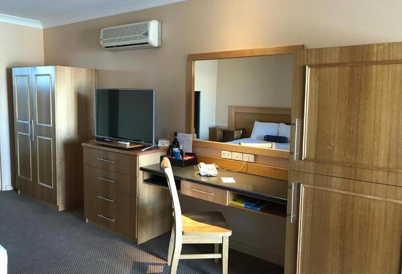 带大床的标准间, Sunseeker Motor Inn