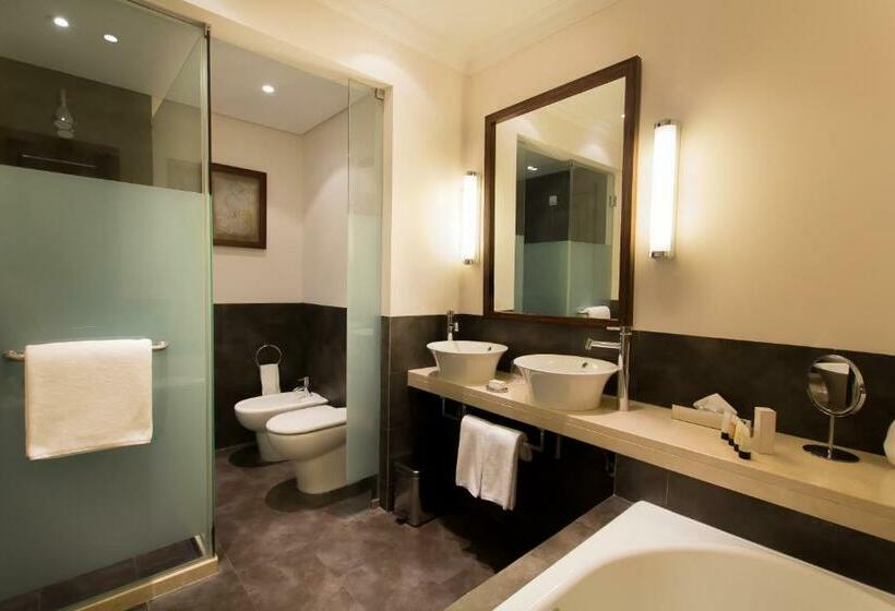 Quarto Superior Cama King, Dolce Camporeal Lisboa