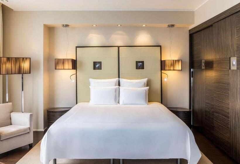 سوییت با چشم‌انداز دریا, Swissôtel Tallinn