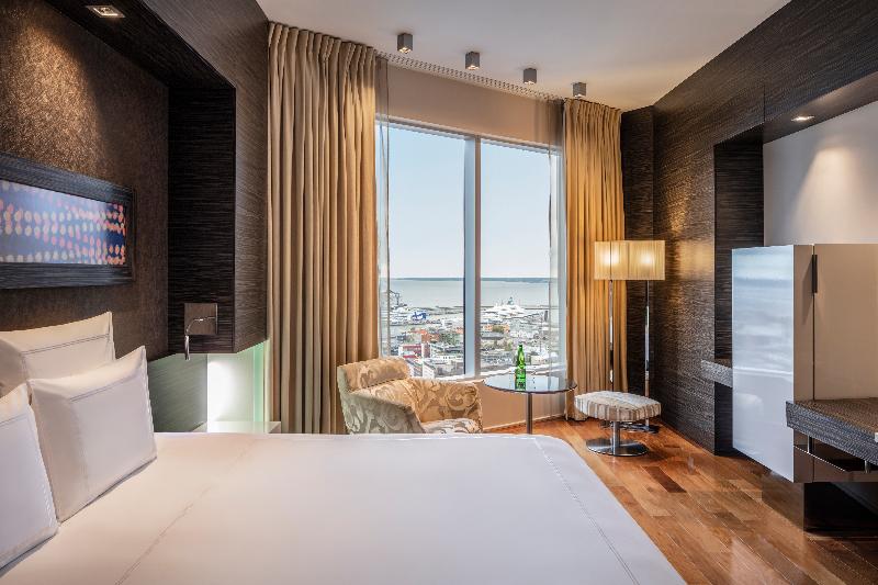اتاق اجرایی با تخت بزرگ, Swissôtel Tallinn