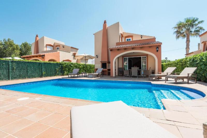 Вилла 3 Спальни, Villas Maribel