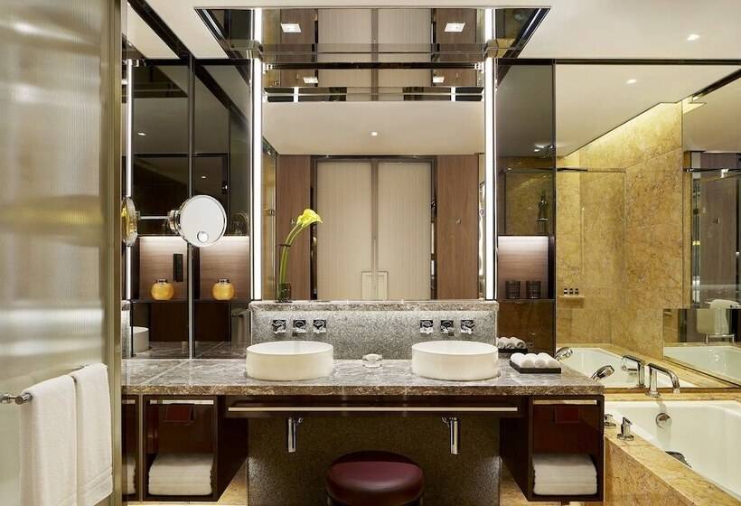 이그제큐티브룸 - 전망, Four Seasons Hotel Hong Kong