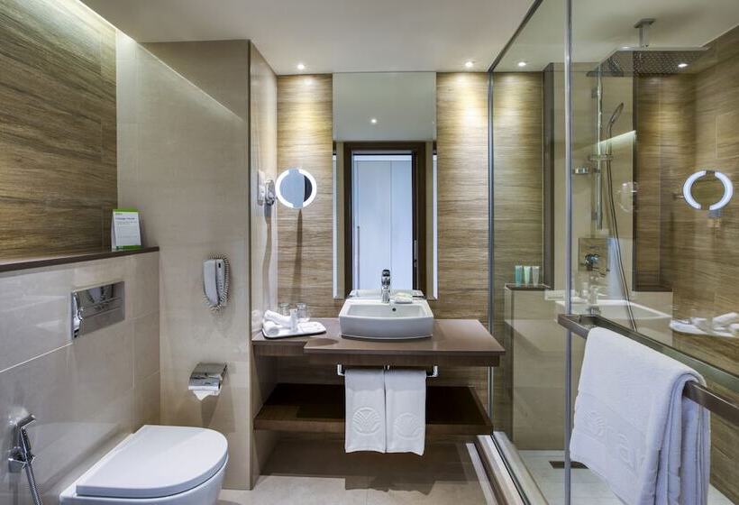 Люкс Вид на Сад, Fujairah Rotana Resort & Spa   Al Aqah Beach