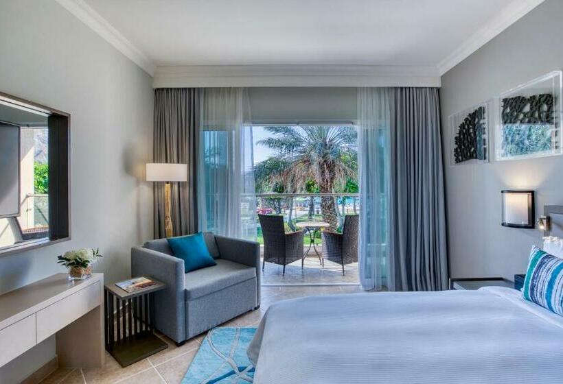 Стандартный Номер Кровать Кинг, Fujairah Rotana Resort & Spa   Al Aqah Beach