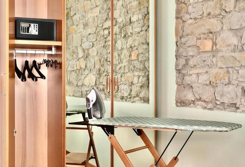 Apartamento 1 Dormitório, Residence San Giusto