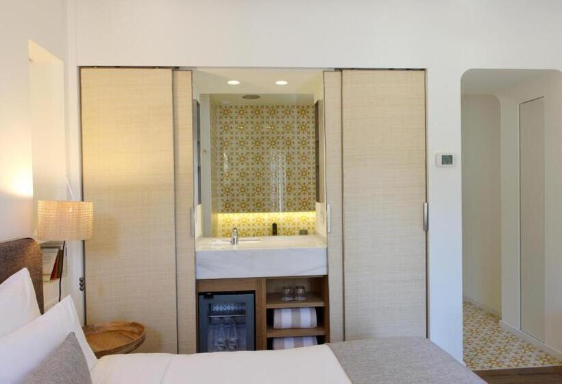 חדר סטנדרט נוף לגינה, Hostal Empúries