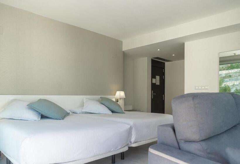 חדר משפתחתי סופריור, Agora Spa & Resort