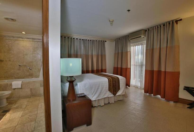 2 베드룸 디럭스 스위트, Crown Regency Suites Mactan
