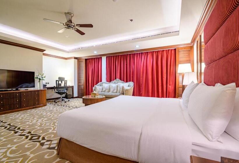 Президентский Люкс, Danat Jebel Dhanna Resort