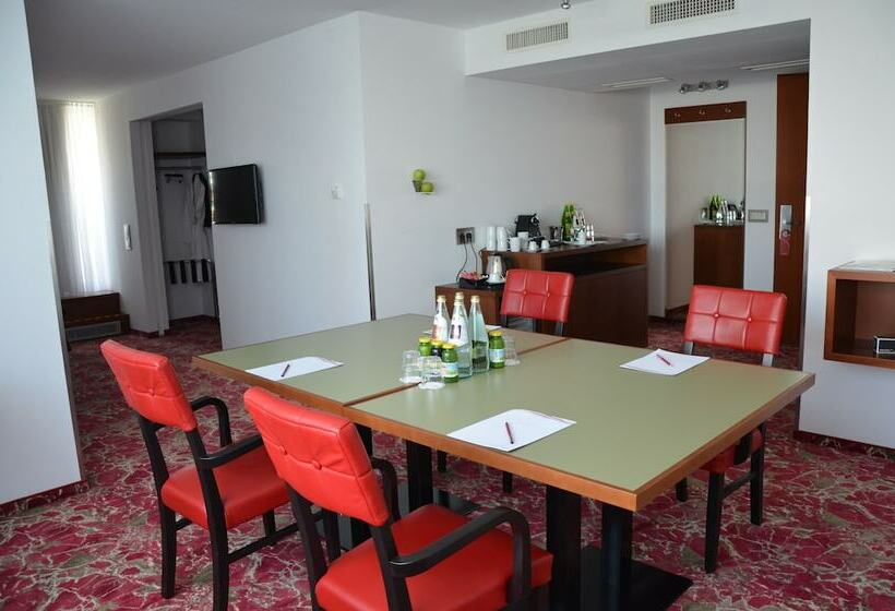 스위트, Arcotel Kaiserwasser Wien
