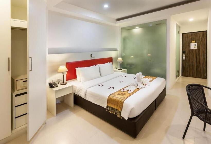 수피리어 룸, Armoni Patong Beach