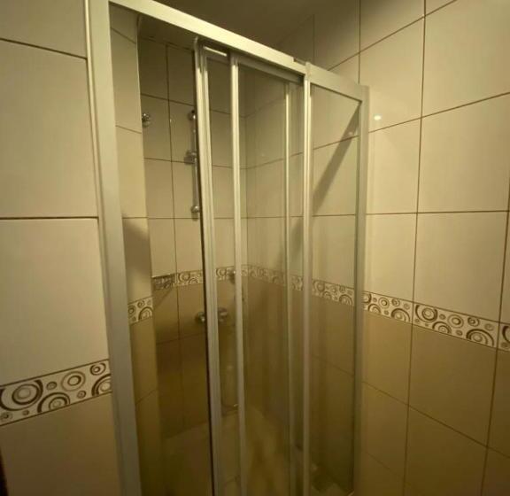 Апартаменты 1 Спальня, Lavinia Apart