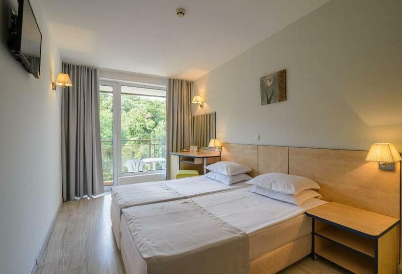Номер Economy, Madara Park Hotel   All Inclusive