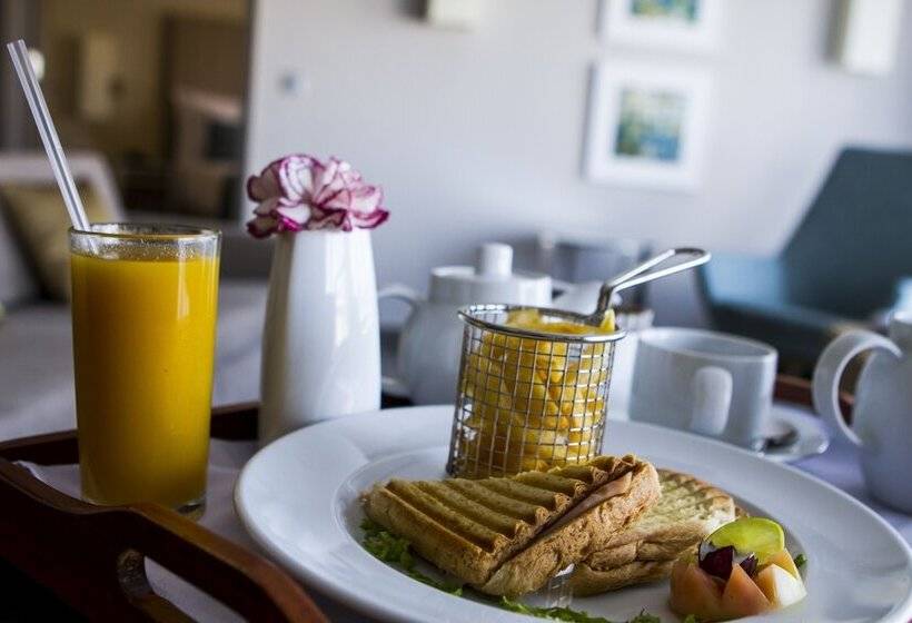Люкс с Балконом, Montebelo Girassol Maputo
