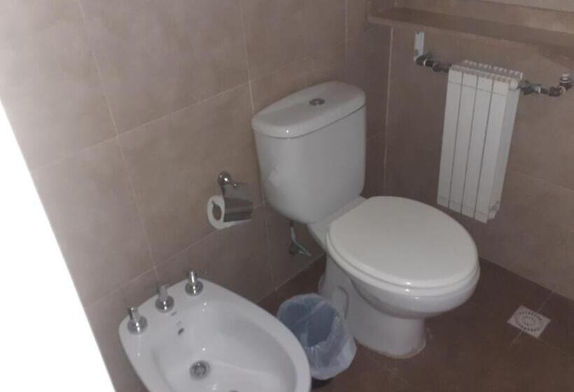 اتاق استاندارد با بالکن, Posada Terrazas Con Pileta Climatizada