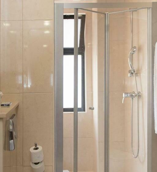 Номер Basic, Your Hotel & Spa Alcobaça