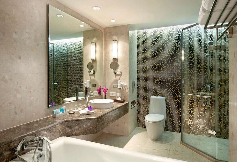 Номер Премиум, Novotel Bangkok Suvarnabhumi Airport