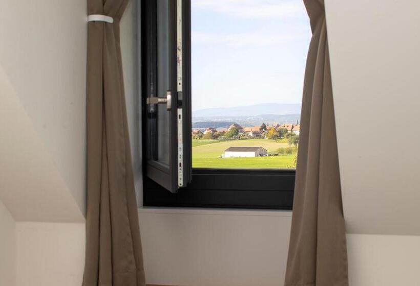 Номер Стандарт, Auberge Au Mai