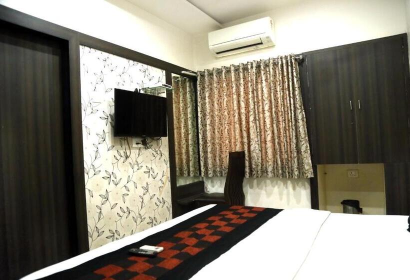 Номер Deluxe, City Inn