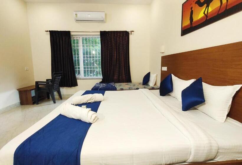 اتاق استاندارد سه نفره, Pv Resort   Auro Beach