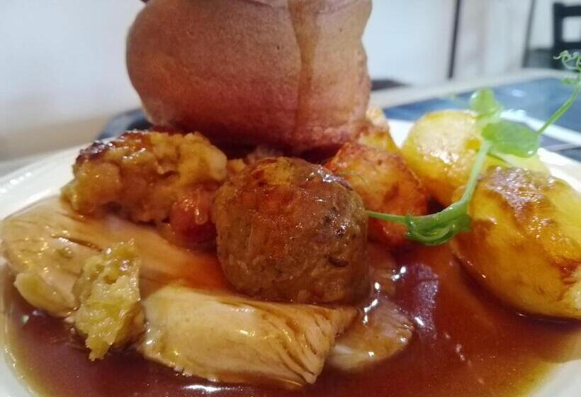 Номер Стандарт Вид на Сад, The Kings Arms Inn