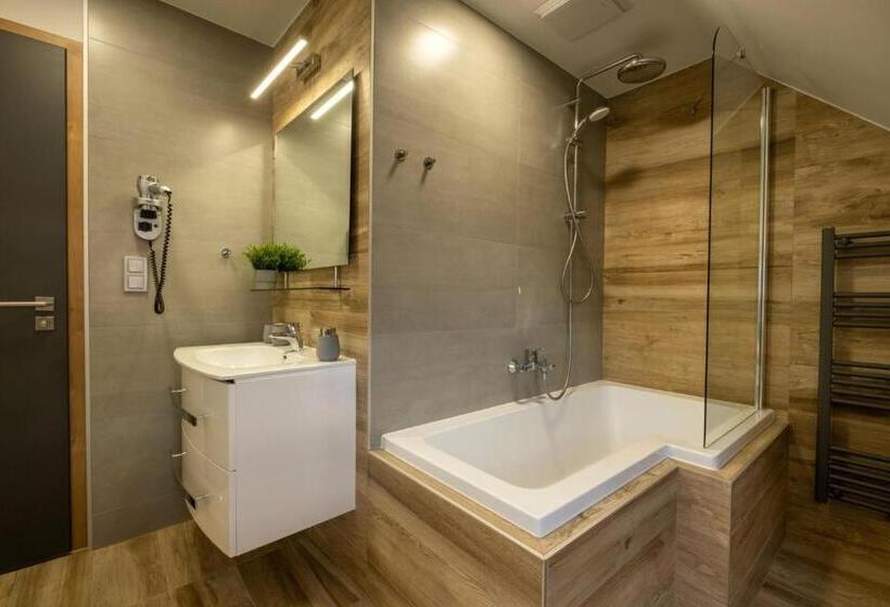 Апартаменты 2 Спальни, Minaret Residence & Relax Pécs