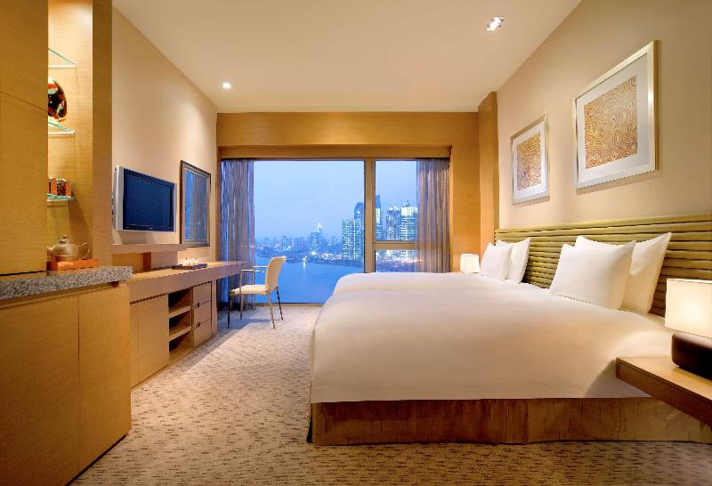 اتاق استاندارد با چشم‌انداز رودخانه, Hyatt On The Bund, Shanghai