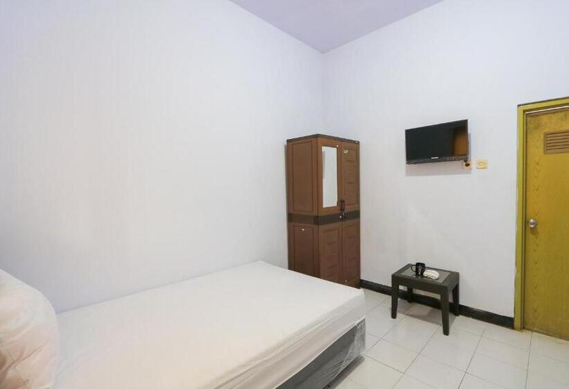 Номер Economy Индивидуальный, Oyo Life 2724 Wisma Wijaya