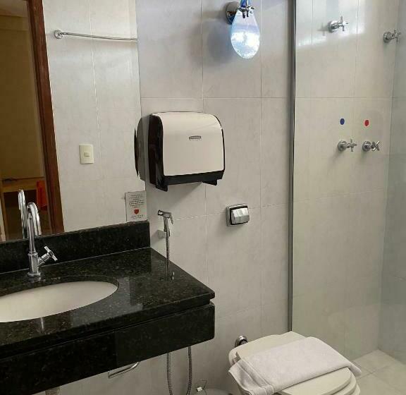 디럭스 트리플 룸, Líber Hotel Nova Serrana   Conforto Na Rota Da Br 262