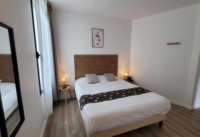 Трехместный Номер Классика, Le Relais Du Valois Cognac Centre