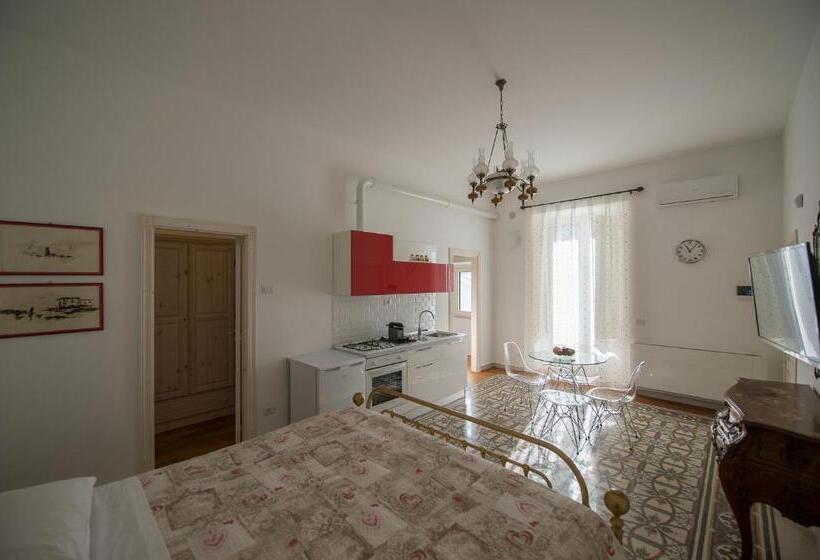 Номер Deluxe, Ai Cappuccini Guest House