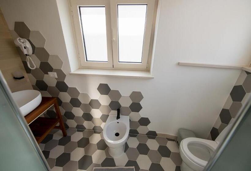 Семейный Номер, Ai Cappuccini Guest House