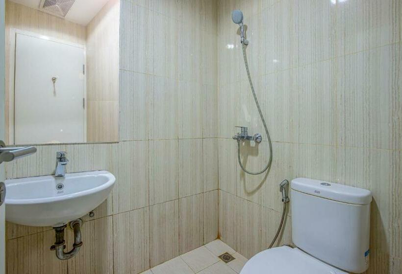 Номер Superior, Skyview Sentul Tower Apartments
