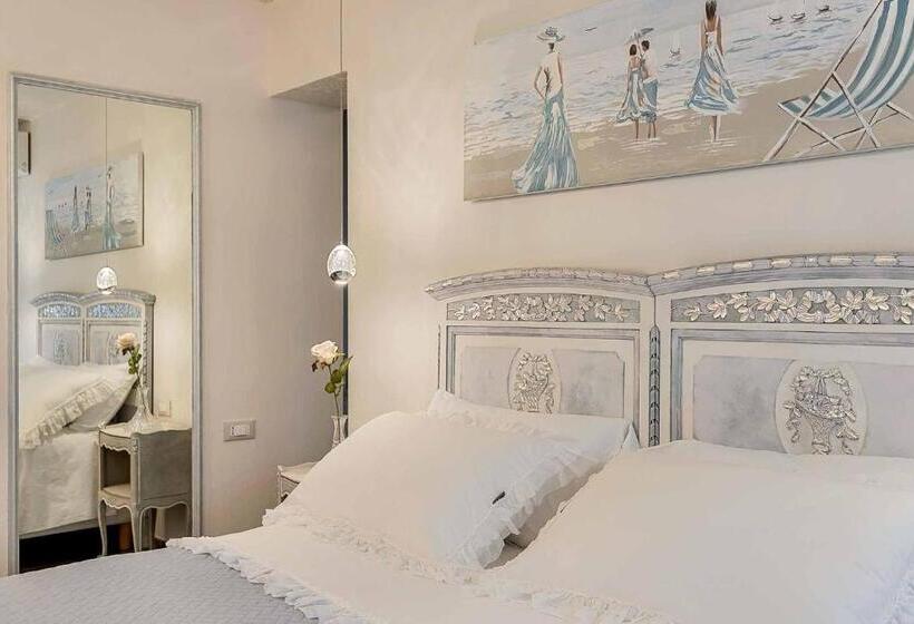 غرفة ديلوكس ثلاثية, Luxury Dreams