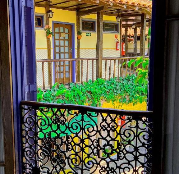 سوئیت با بالکن, Vila Pequeá Pousada Ilhabela